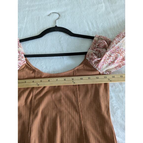 Promesa Bodysuit Blouse Tan Floral Womens Size Small Bohemian Peasant Sleeve - Picture 4 of 9